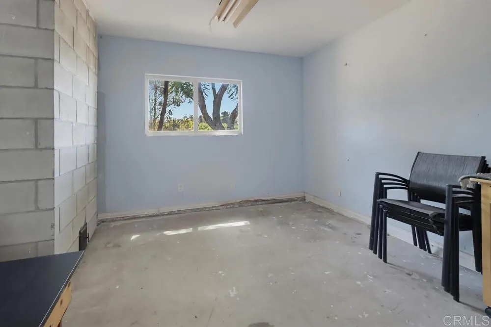 8560 Winter Gardens Boulevard Lakeside, CA 92040