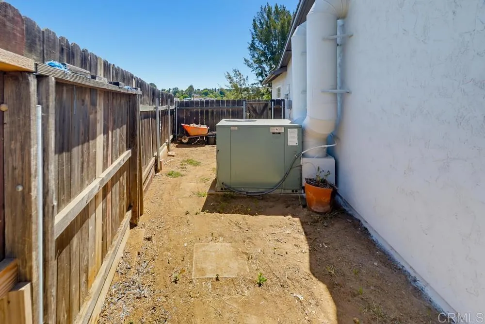 8560 Winter Gardens Boulevard Lakeside, CA 92040