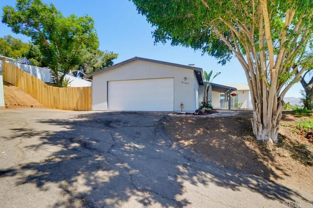 8560 Winter Gardens Boulevard Lakeside, CA 92040