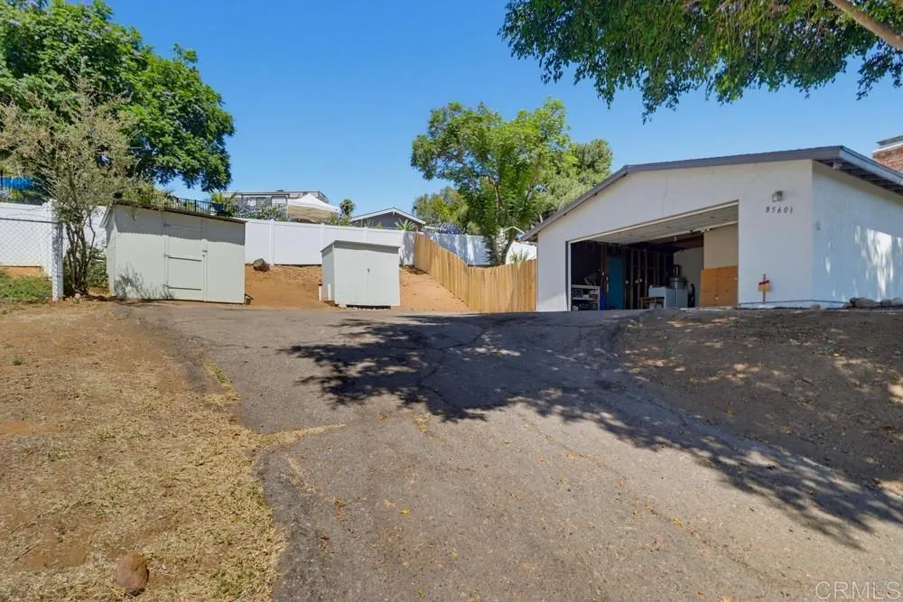 8560 Winter Gardens Boulevard Lakeside, CA 92040