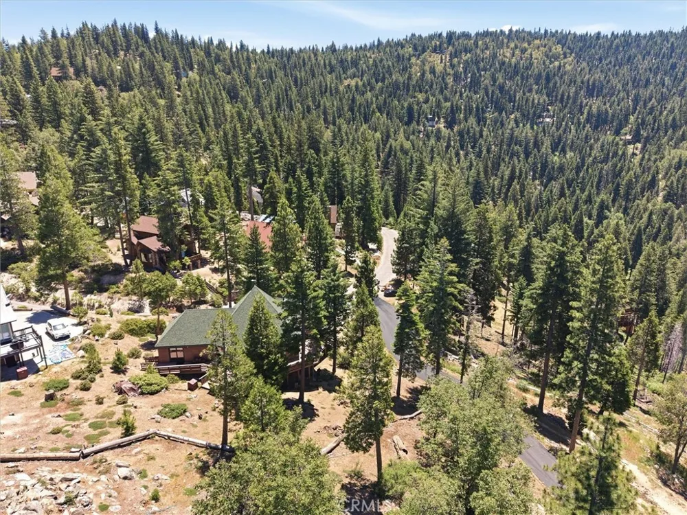 7273 Yosemite Park Yosemite, CA 95389