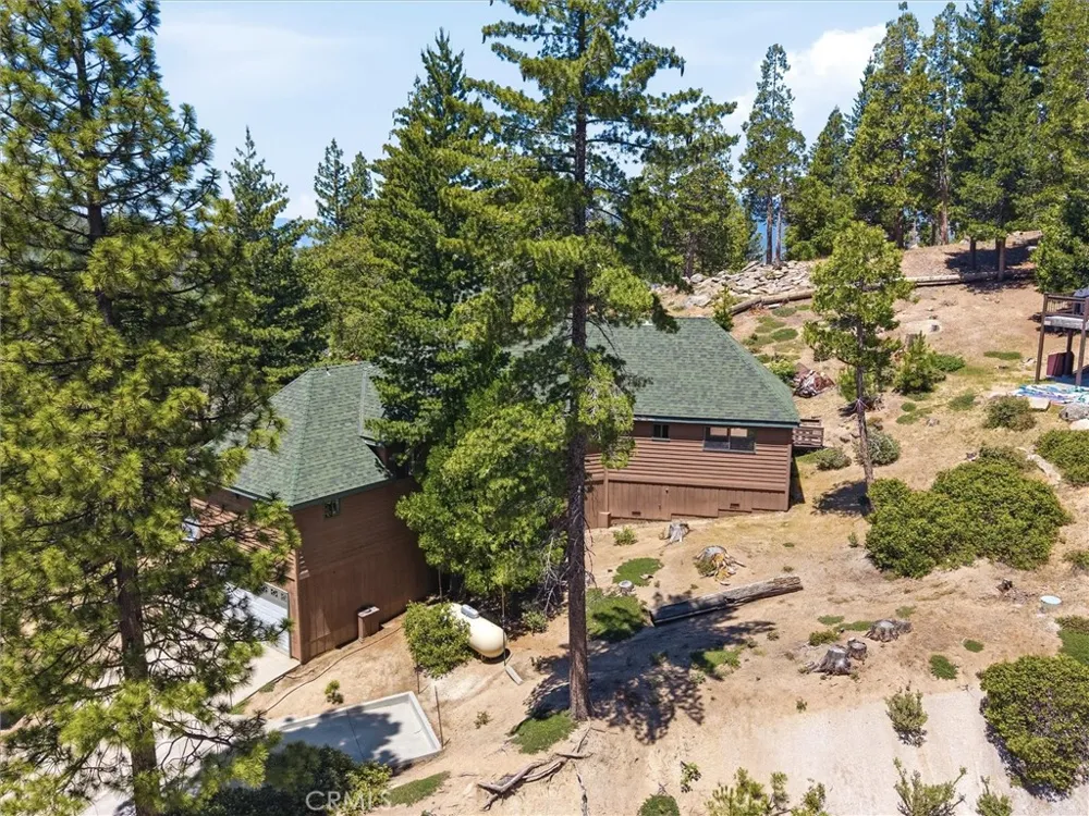 7273 Yosemite Park Yosemite, CA 95389