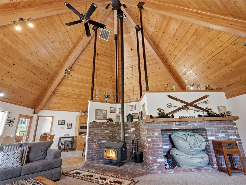 7273 Yosemite Park Yosemite, CA 95389