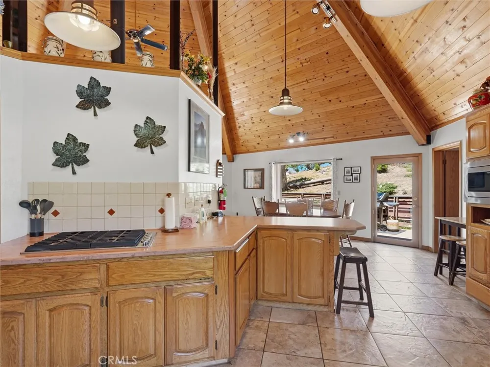 7273 Yosemite Park Yosemite, CA 95389
