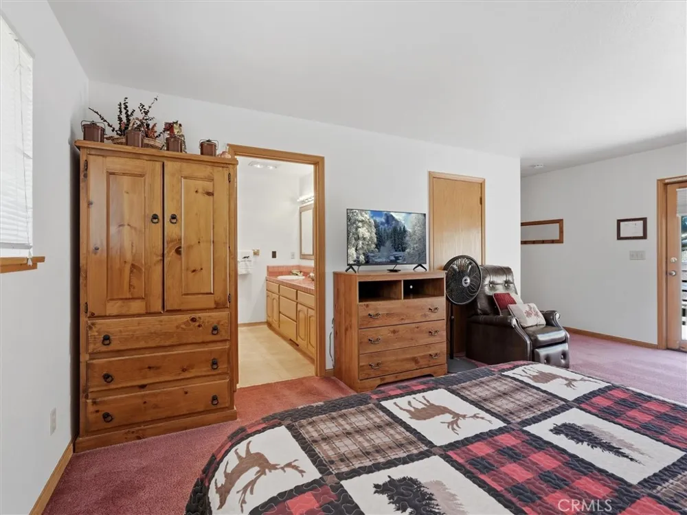 7273 Yosemite Park Yosemite, CA 95389