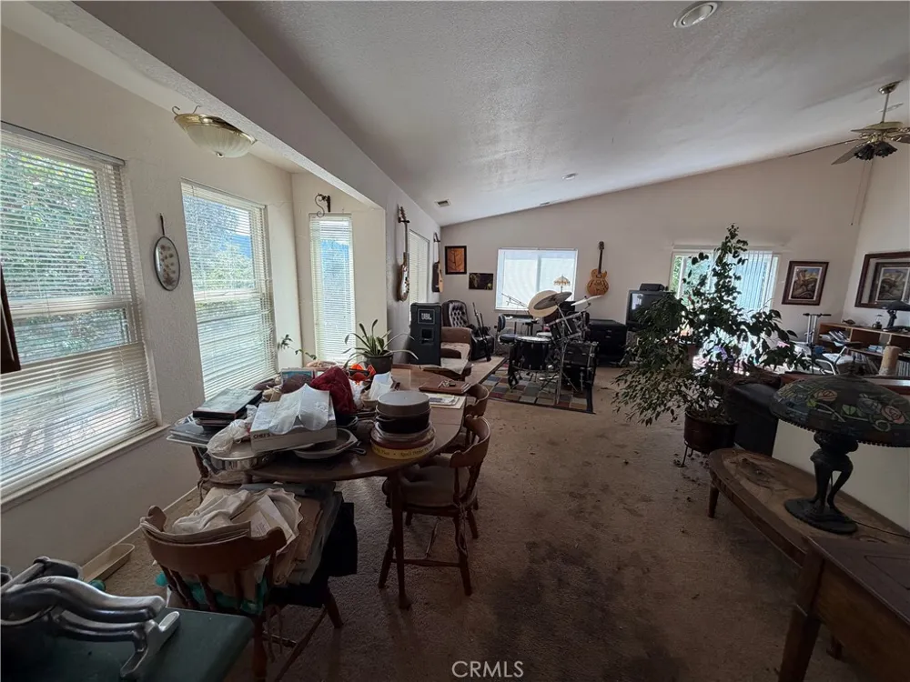 25958 Hawk Willits, CA 95490