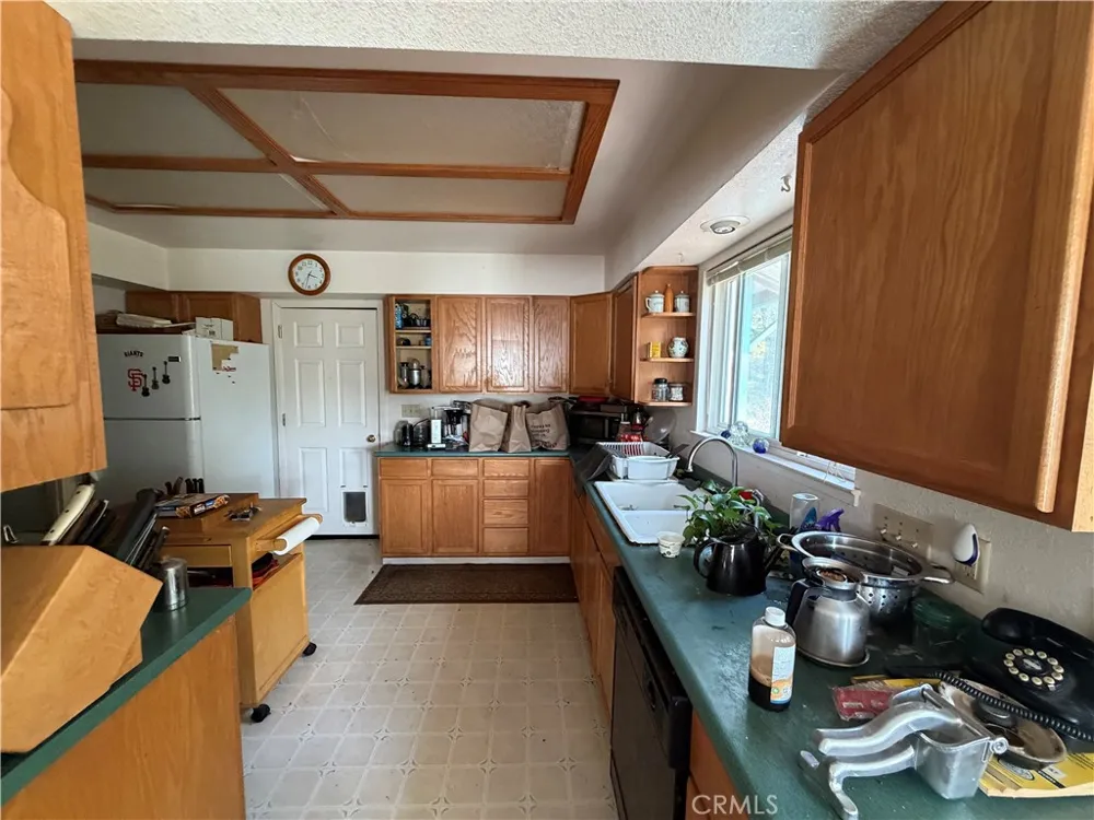 25958 Hawk Willits, CA 95490