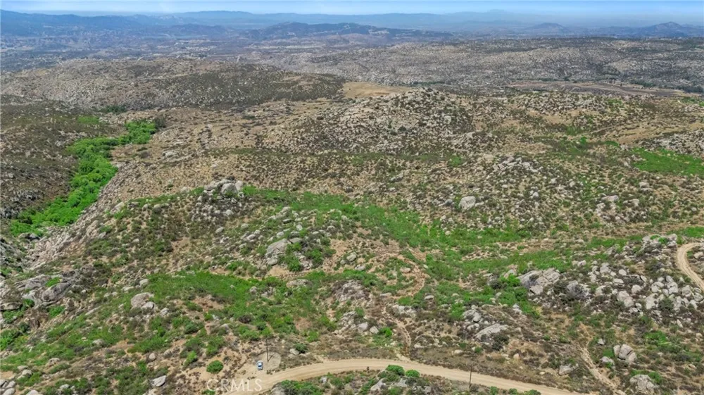 990 Crazy Horse Canyon Road Aguanga, CA 92536