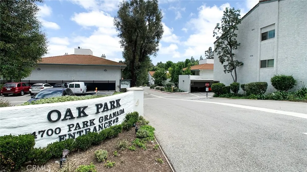 4632 Park Granada #93 Calabasas, CA 91302