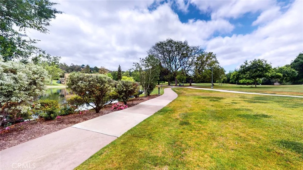4632 Park Granada #93 Calabasas, CA 91302