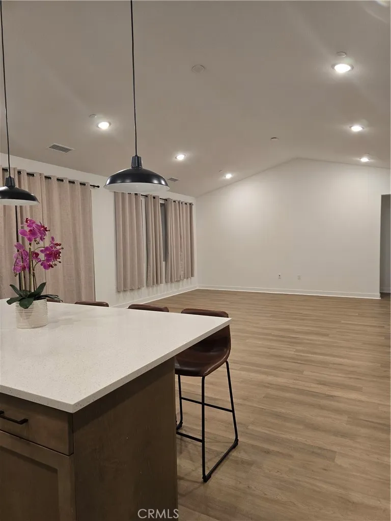 1887 Vincent Dr Palmdale, CA 93551