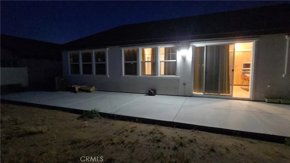 1887 Vincent Dr Palmdale, CA 93551