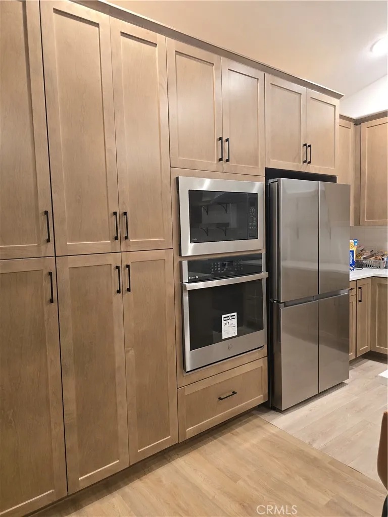1887 Vincent Dr Palmdale, CA 93551