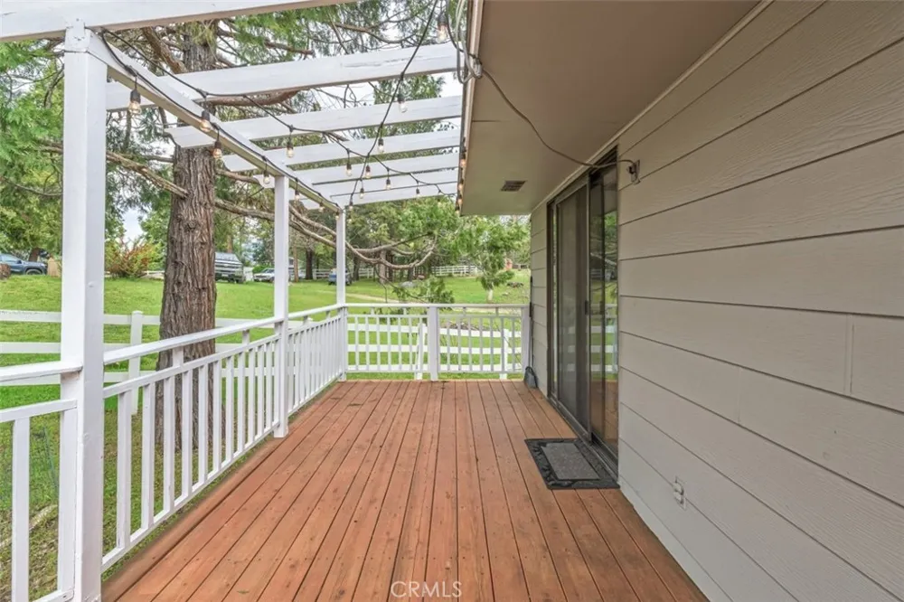 45221 Big Oak Lane Oakhurst, CA 93644