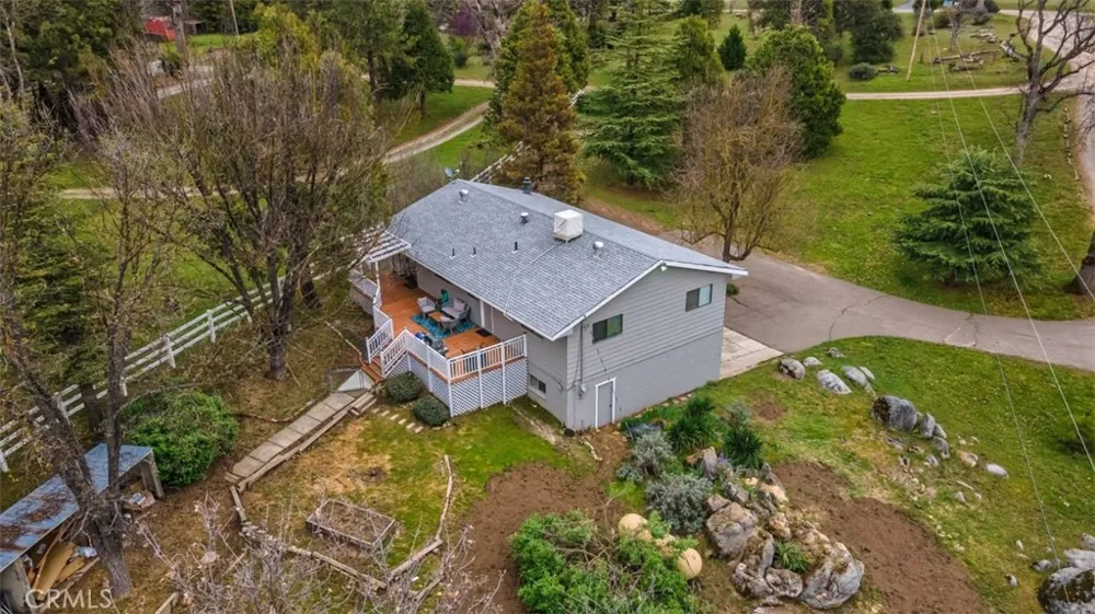45221 Big Oak Lane Oakhurst, CA 93644