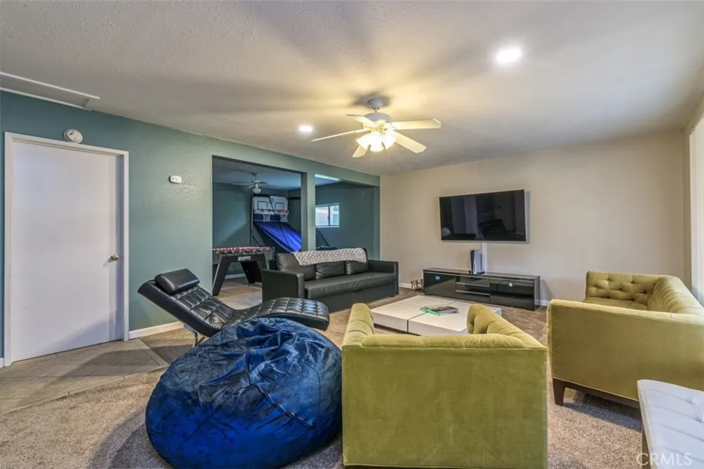 45221 Big Oak Lane Oakhurst, CA 93644