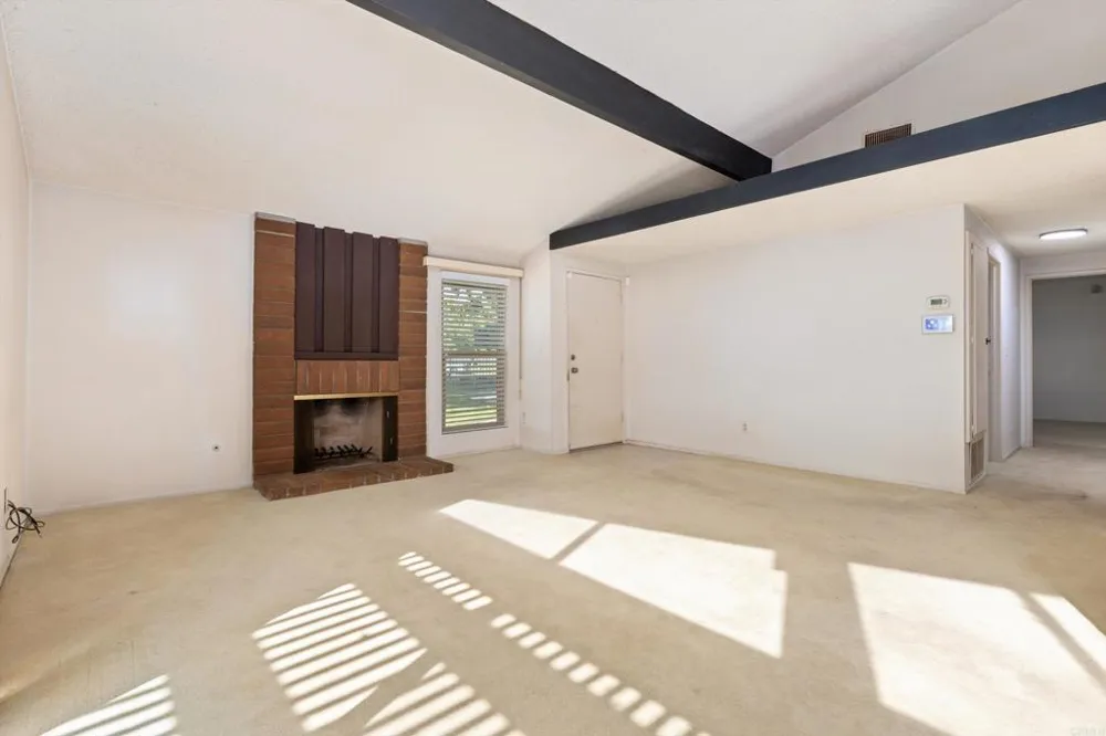 307 Fireside St Oceanside, CA 92058