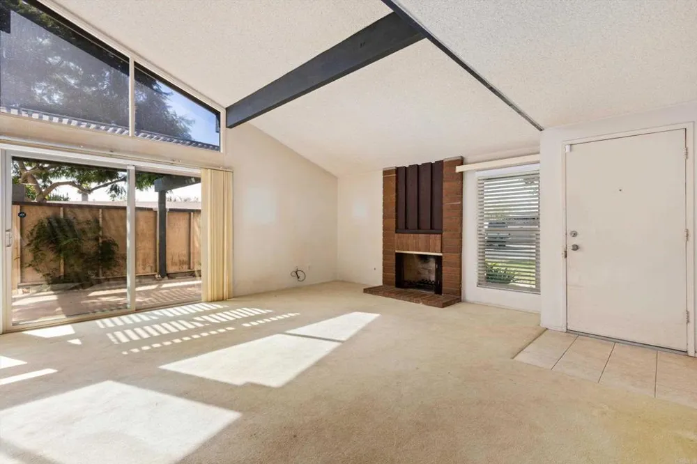 307 Fireside St Oceanside, CA 92058