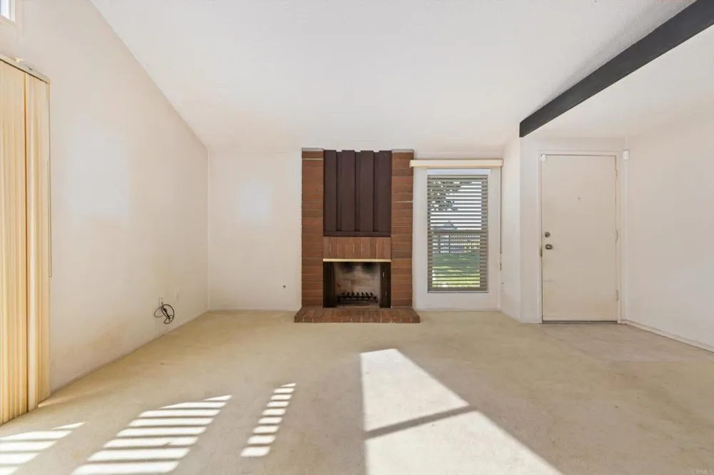 307 Fireside St Oceanside, CA 92058
