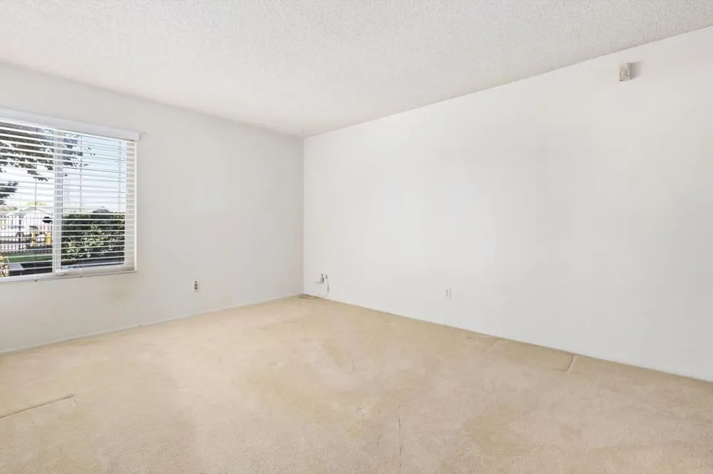 307 Fireside St Oceanside, CA 92058