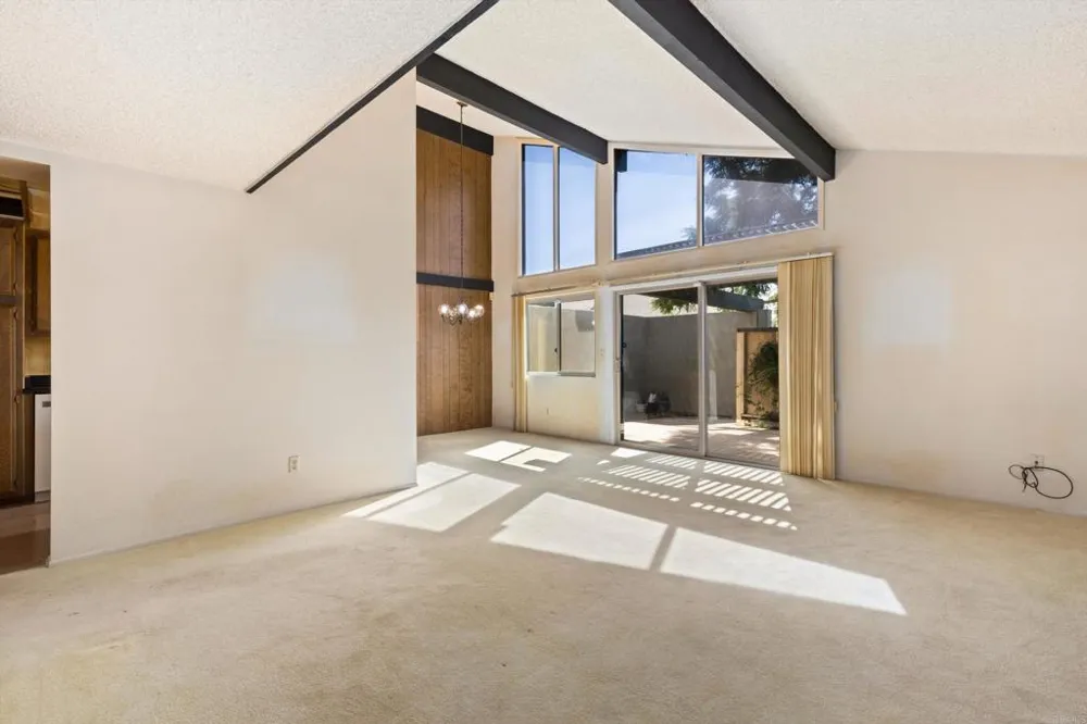 307 Fireside St Oceanside, CA 92058