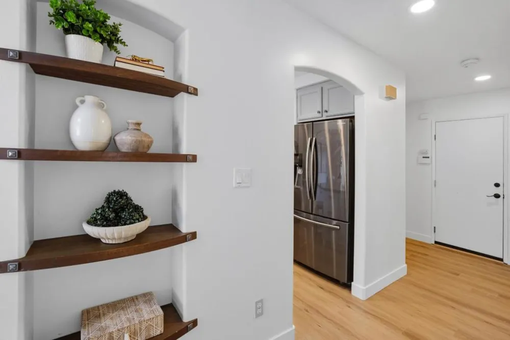 37 Winding Way Watsonville, CA 95076