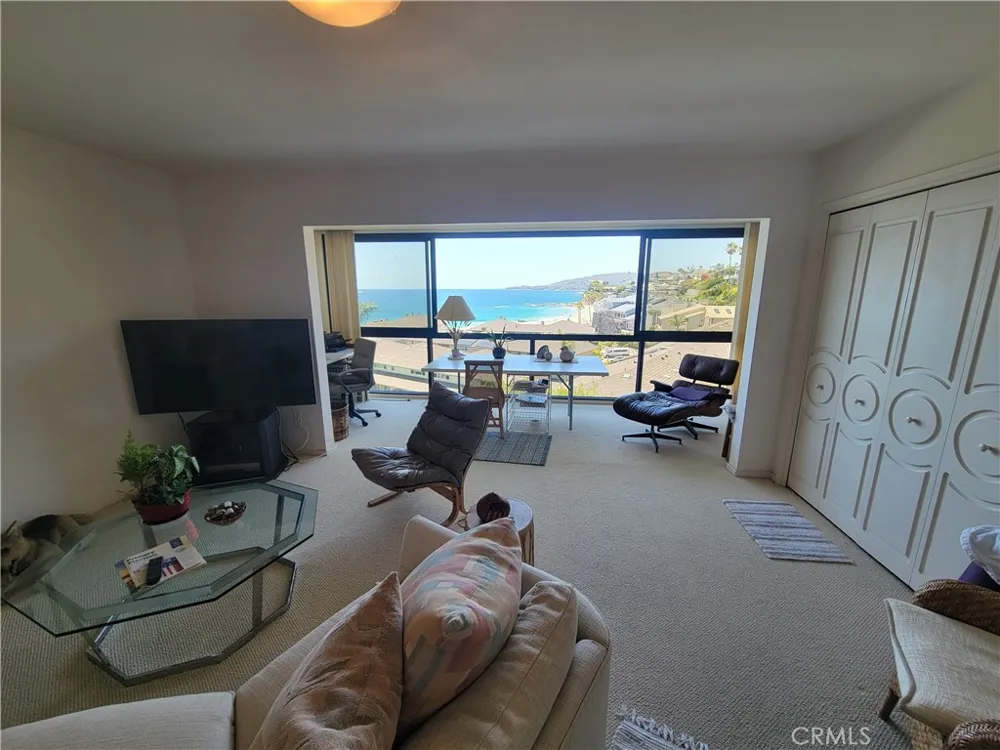 53 Blue Lagoon Laguna Beach, CA 92651