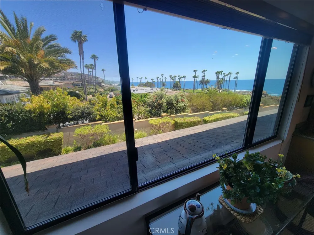 53 Blue Lagoon Laguna Beach, CA 92651