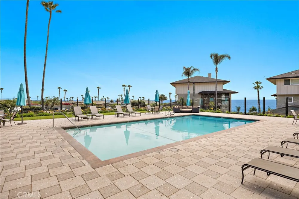 53 Blue Lagoon Laguna Beach, CA 92651
