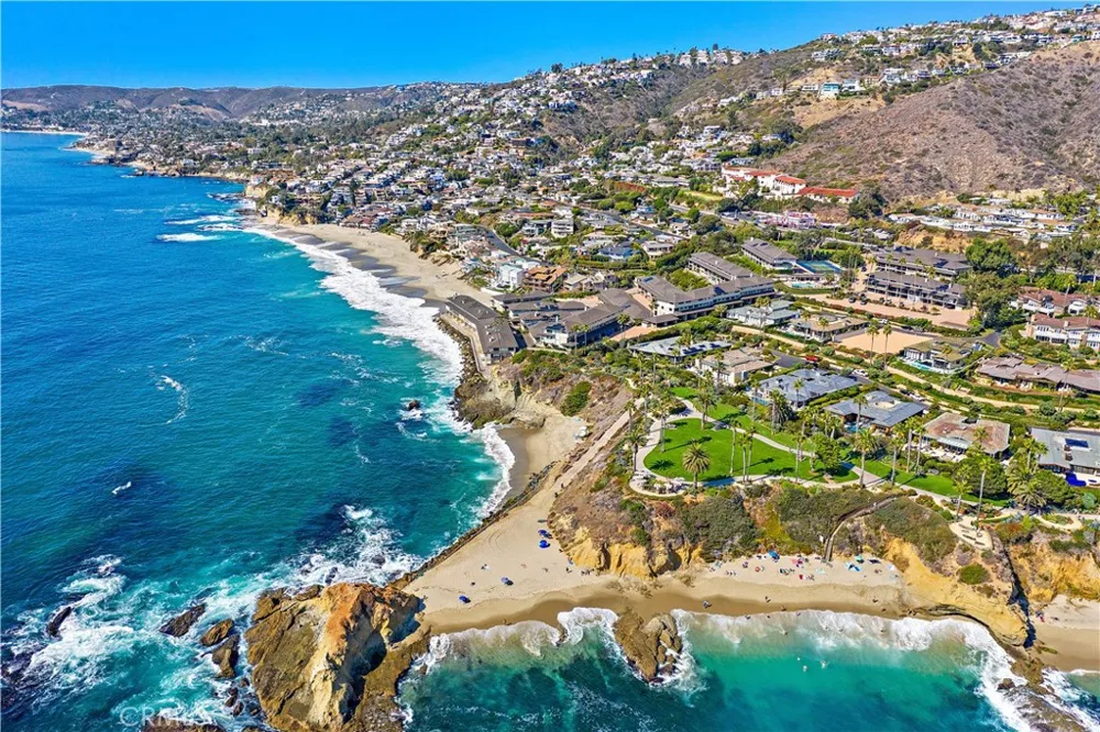 53 Blue Lagoon Laguna Beach, CA 92651