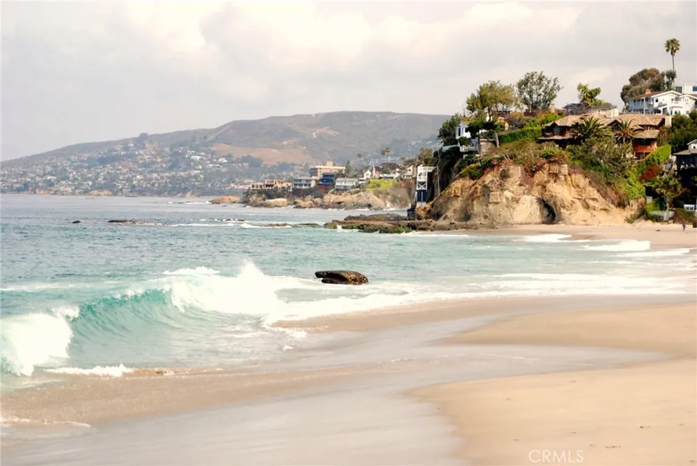 53 Blue Lagoon Laguna Beach, CA 92651