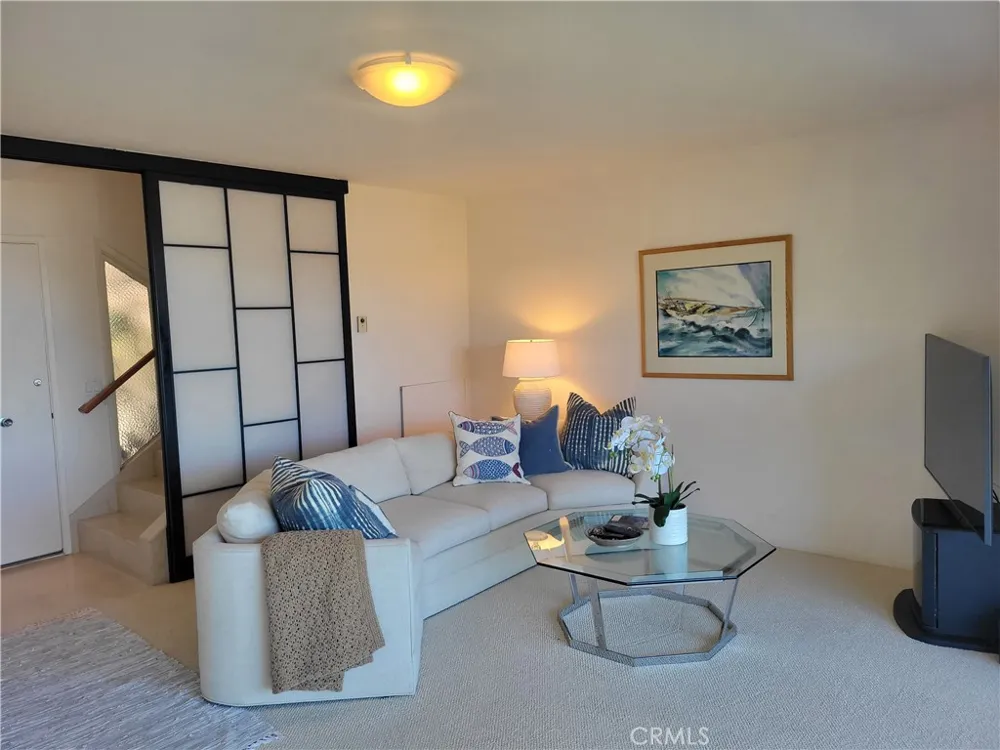53 Blue Lagoon Laguna Beach, CA 92651