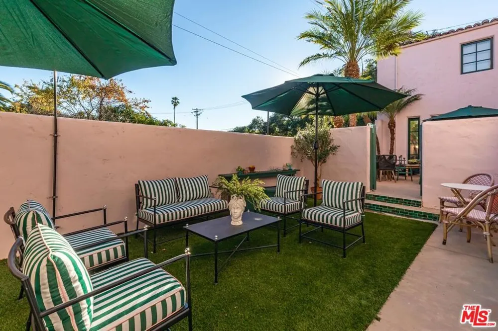202 Canada Street Ojai, CA 93023