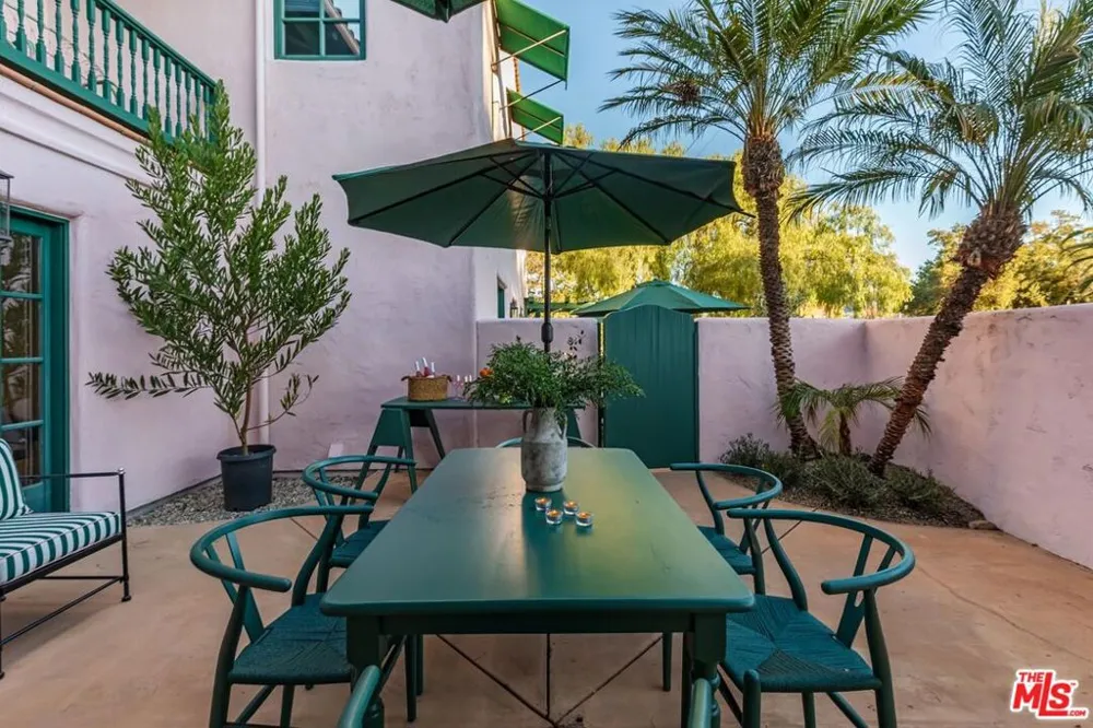 202 Canada Street Ojai, CA 93023