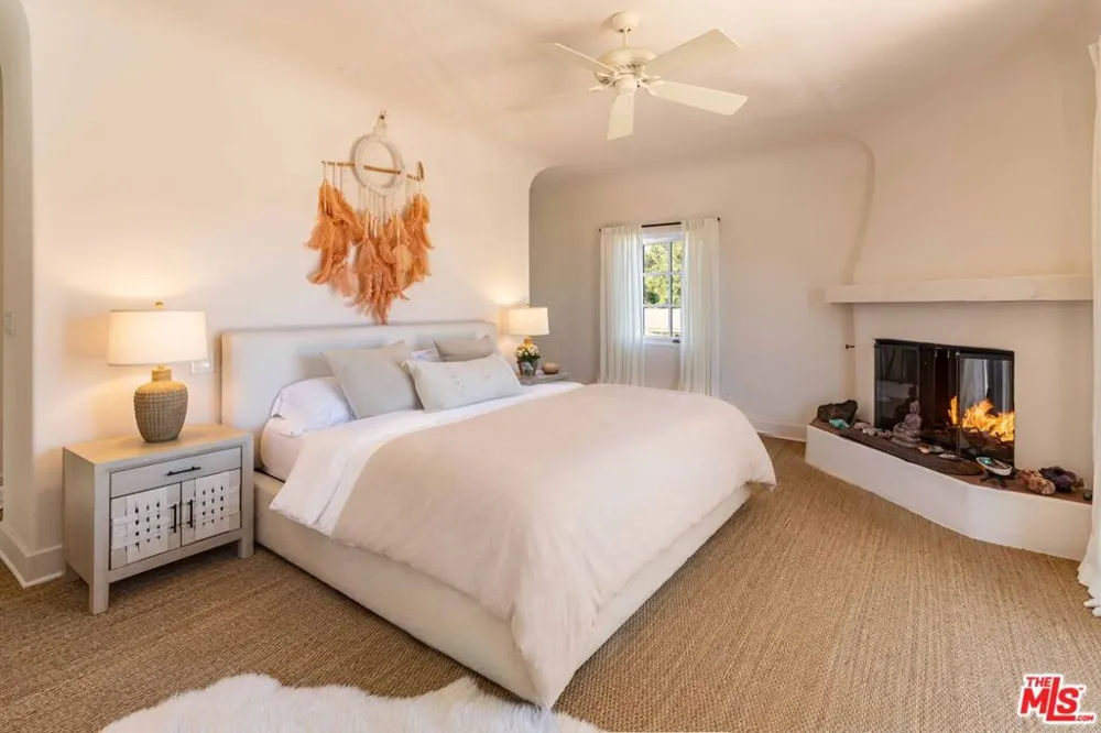 202 Canada Street Ojai, CA 93023