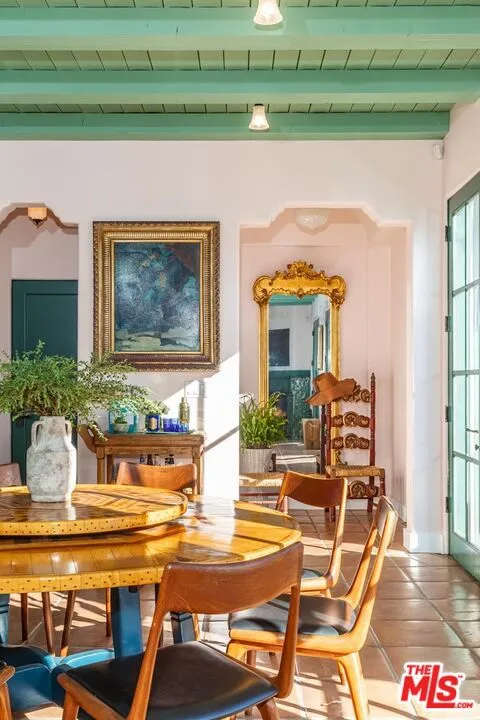 202 Canada Street Ojai, CA 93023