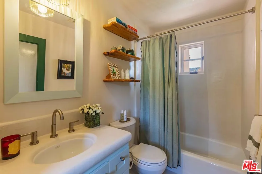 202 Canada Street Ojai, CA 93023