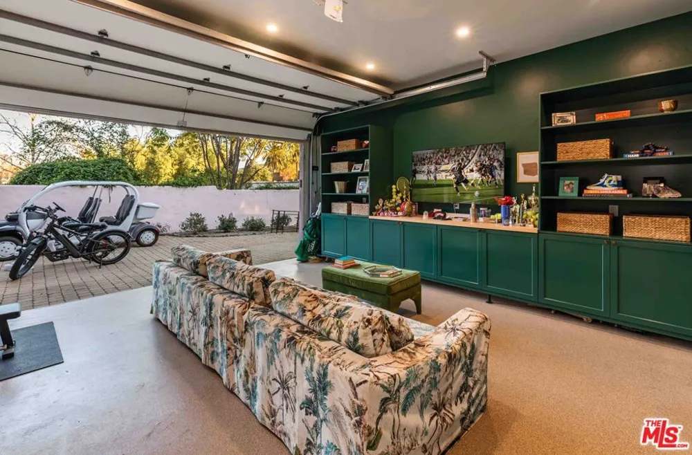 202 Canada Street Ojai, CA 93023