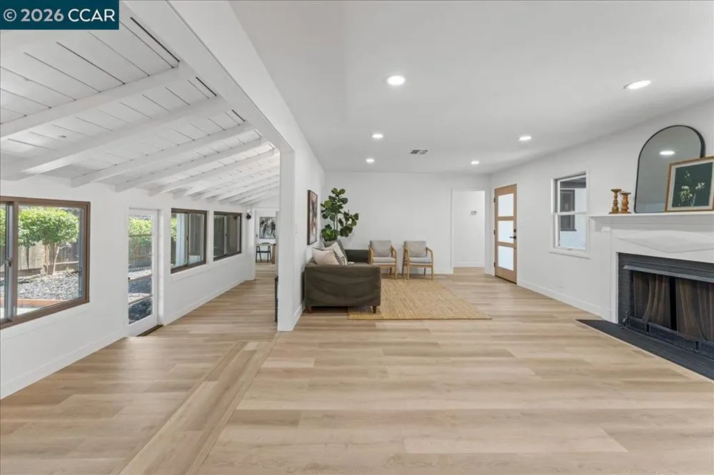 2551 Carlsbad Ave Sacramento, CA 95821
