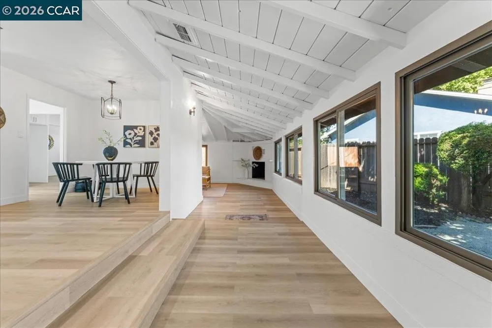 2551 Carlsbad Ave Sacramento, CA 95821