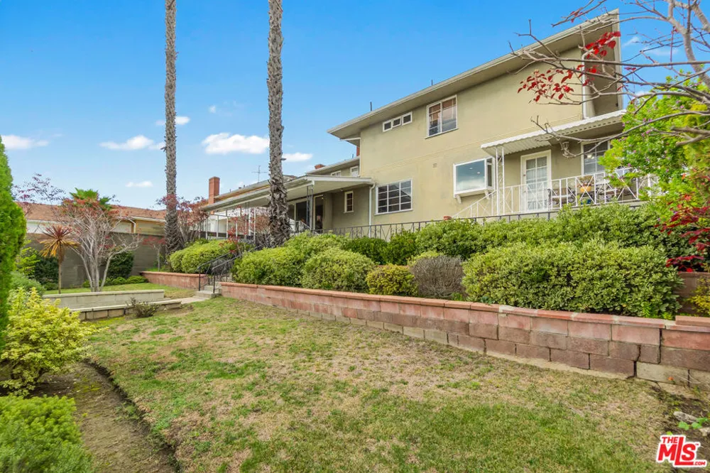 4152 Mount Vernon Drive Los Angeles, CA 90008