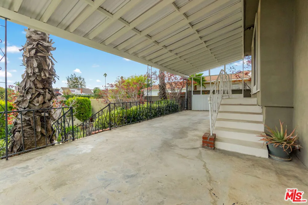 4152 Mount Vernon Drive Los Angeles, CA 90008