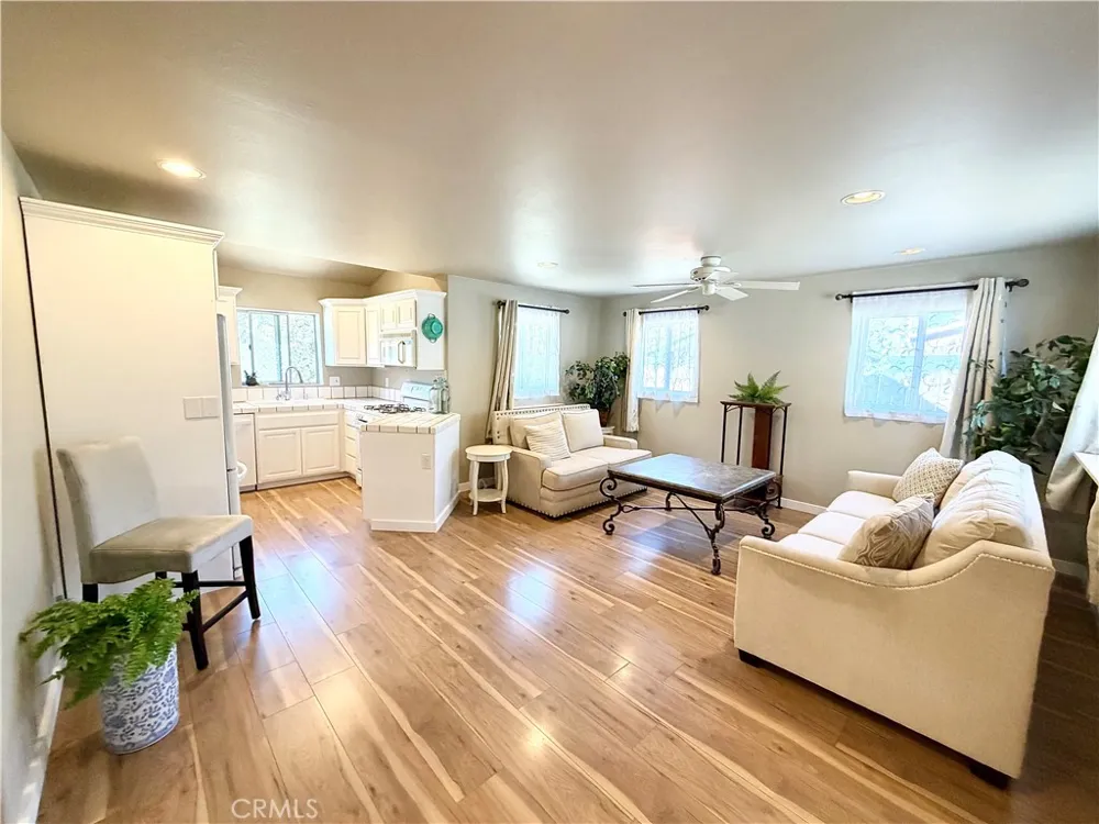 4412 Decator Frazier Park, CA 93225
