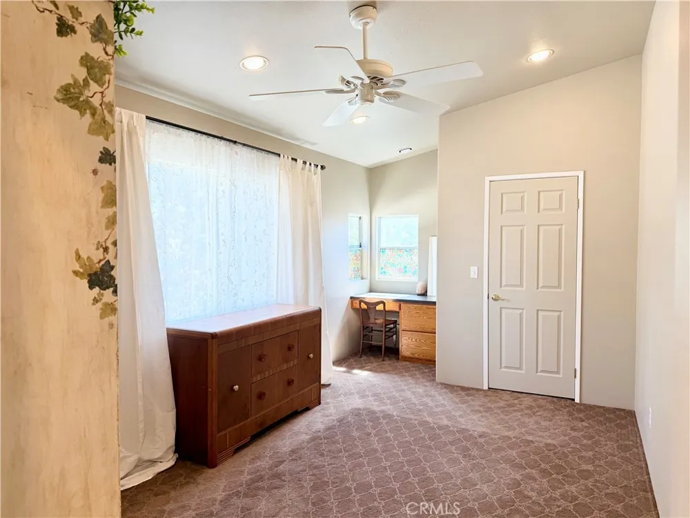4412 Decator Frazier Park, CA 93225