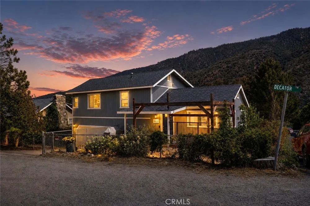 4412 Decator Frazier Park, CA 93225