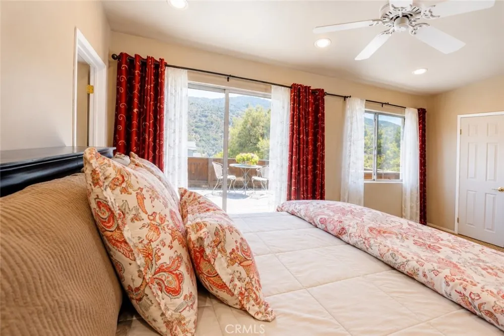 4412 Decator Frazier Park, CA 93225