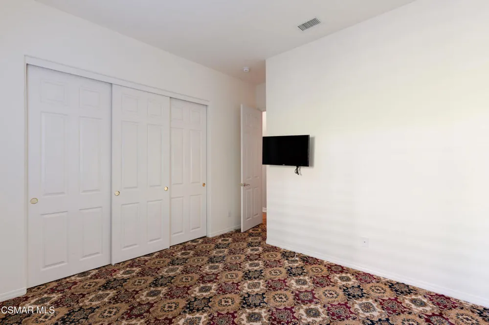 750 Huntsdale Court Newbury Park, CA 91320