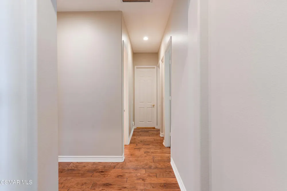 750 Huntsdale Court Newbury Park, CA 91320