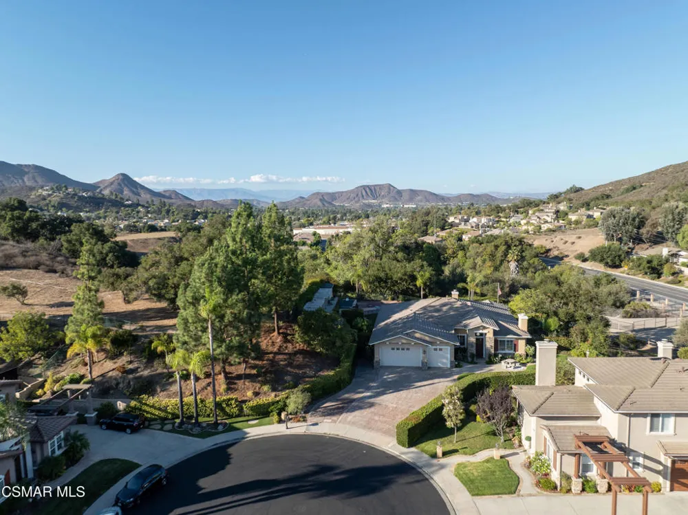 750 Huntsdale Court Newbury Park, CA 91320