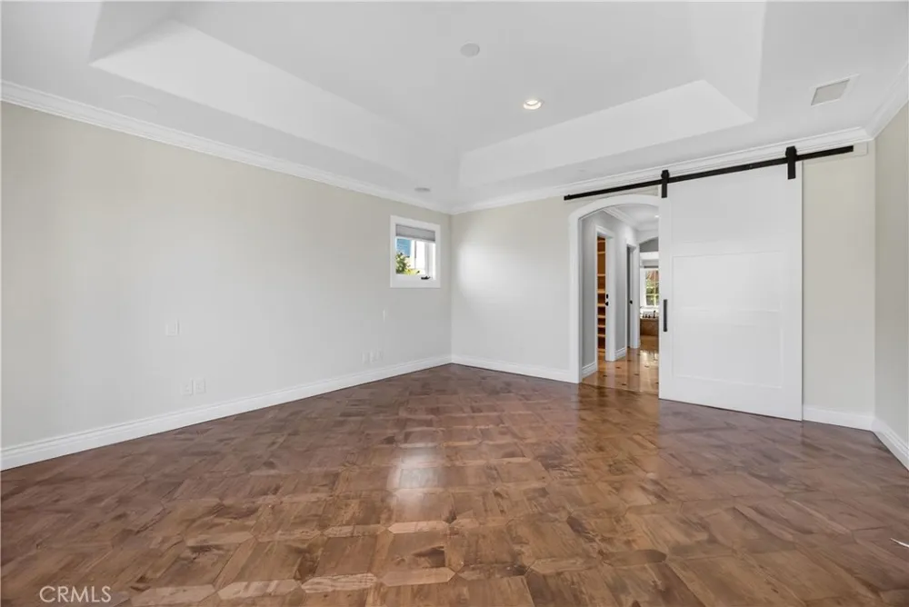 517 Emerald Bay Laguna Beach, CA 92651